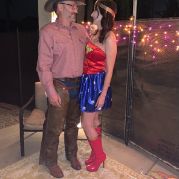 S Wonder woman costume Halloween cosplay justice league - Picture 2 of 2